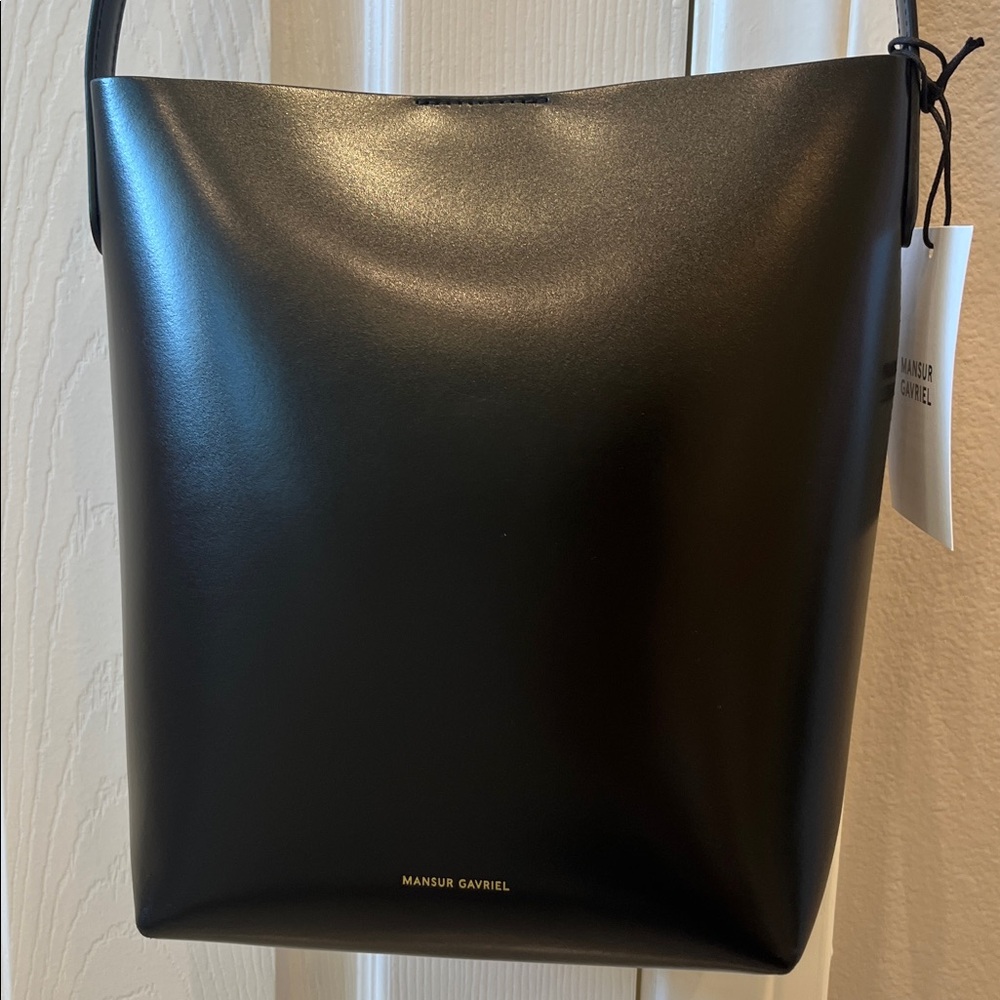 NWT MANSUR GAVRIEL
Black and Caramel Everyday Cabas - Picture 4 of 11